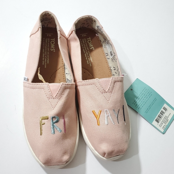 Toms Other - NWT TOMS SLIP-ON. SIZE 5.5Y